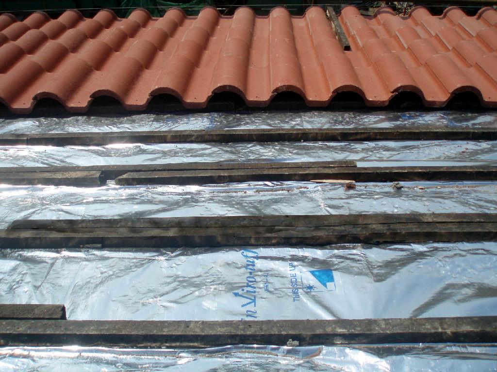 金威欧盟CE认证防水透气膜、铝箔反射隔热膜与阻隔膜 现代建筑的核心防护材料